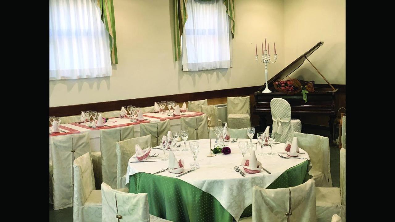 Hotel Il Giardino 카사노 스피놀라 외부 사진