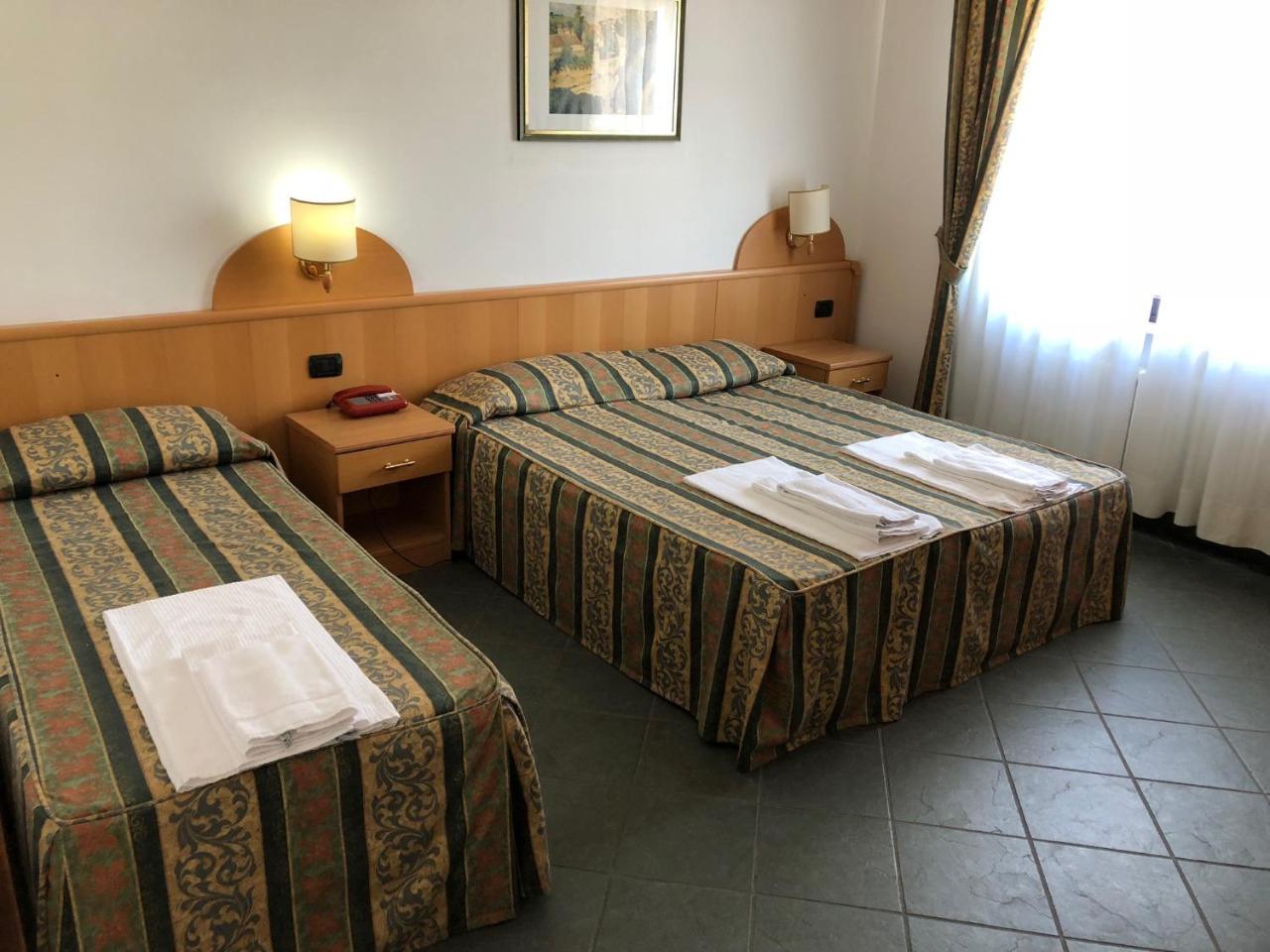 Hotel Il Giardino 카사노 스피놀라 외부 사진